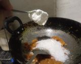 A picture of step 2 of Apple pulp burfi.