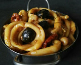 Foto del paso 9 de la receta: Calamares con aceitunas negras