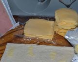 Foto del paso 1 de la receta: Sándwich triple de jamón y queso