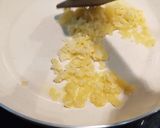 A picture of step 2 of Til Papdi Til Gud Patti Til Chikki.