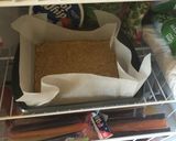 A picture of step 4 of Oreo Ice Cream Bars.
