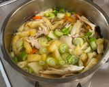 A picture of step 4 of Pork and Vegetable Miso Soup.