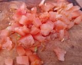 Foto del paso 1 de la receta: Salsa criolla para los choris