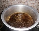 A picture of step 2 of Karak chai.