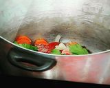 Foto del paso 2 de la receta: Osobuco en su demiglase en puré trufado