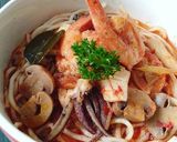 Foto langkah ke 4 dari resep Noodle with Tomyum soup.