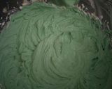 Foto langkah ke 3 dari resep Pound Cake Pandan.