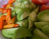 Foto langkah ke 1 dari resep Garang Asem Ayam |Santan dan Daun Pisang.