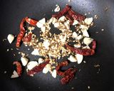 A picture of step 3 of Horse Gram Chutney.