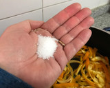 Foto del paso 1 de la receta: Ricas cascaritas de naranja con amor
