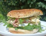 Une image de l'étape 5 de 🥯 Bagel veggie sauce tartare allégée.