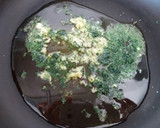 Foto del paso 1 de la receta: Merluza en salsa verde