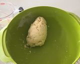 A picture of step 4 of Cheese scones.