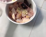 Hình bước làm 1 của món Gà Kho Xả Ớt + Canh Gà Lá Giang