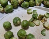 Foto del paso 1 de la receta: Repollitos de Bruselas gratinados