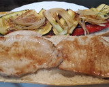 Foto del paso 2 de la receta: Montadito de lomo con verduras