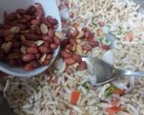 A picture of step 2 of Bhelpuri.