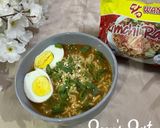 A picture of step 4 of Ramen Kimchi Noodles Soup.