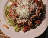 Foto del paso 4 de la receta: Tagliatella de espinaca a la boloñesa