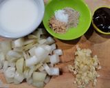 Foto langkah ke 1 dari resep Cah Brokoli Jamur Udang.