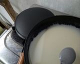 Foto langkah ke 3 dari resep Kulit Risol / Lumpia/ kulit mentho Elastis tanpa telur.