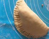 A picture of step 7 of Kenyan meat pie.