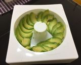A picture of step 4 of Sushi Donut.