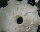 Foto del paso 2 de la receta: Torta helada de banana, crema Chocotorta y Oreos