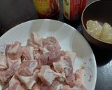 A picture of step 1 of Chinese Sweet and Sour Pork 糖醋排骨.