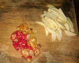 Foto langkah ke 1 dari resep Tumis Kangkung Saus Spagheti.
