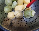 A picture of step 1 of Brinjal potato stuffed sabji.
