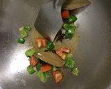 A picture of step 2 of Tomato corn bhurata.