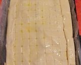 Foto del passaggio 2 della ricetta Sfoglia Filetto trota, zucchine e formaggio stagionato