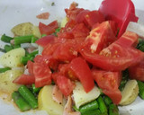 Foto del paso 8 de la receta: Ensalada tibia veraniega con espárragos y salmón para cena ligera