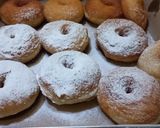 Foto langkah ke 6 dari resep Donat kentang lembut.
