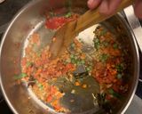 A picture of step 1 of Vermicelli Briyani.