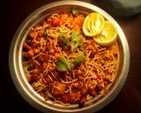 A picture of step 8 of Ghugni chaat recipe|A signature Bengali delicacy in rainy evenings for every bong household!.