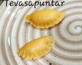 Foto del paso 3 de la receta: Empanadillas rellenas de crema (bollinas asturianas)🎊🎉🎭