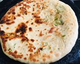 ચીઝ કેપ્સીકમ ગાર્લિક પરાઠા (Cheese Capsicum Garlic Paratha Recipe In Gujarati) રેસીપી સ્ટેપ3ફોટો