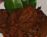 Foto langkah ke 10 dari resep Rendang Hitam Daging Sapi.