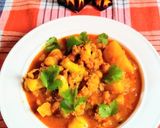 A picture of step 5 of Cauliflower Curry.