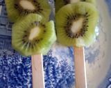 Foto del paso 3 de la receta: Paletas de kiwi