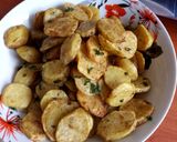A picture of step 4 of Simple deep fry potatoes.