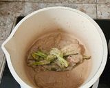 Foto langkah ke 4 dari resep Sop Ikan Kembung Segar (Tidak Amis).