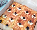 Foto langkah ke 6 dari resep Lekker Holland (Dutch Boterkoek).