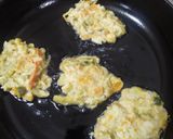 Foto del paso 3 de la receta: Torrejas de arroz y verduras