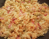 Foto del paso 5 de la receta: Macarrones tricolor a la carbonara