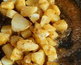 A picture of step 3 of Jeera aloo.