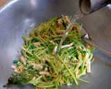 Foto langkah ke 5 dari resep Lontong Sayur Gudeg Krecek.