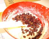 Dédi rumos - mazsolás kuglófja recept fázis 2 fotója